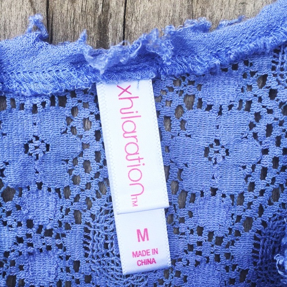 Flowy Distressed Tank - Picture 3 of 4